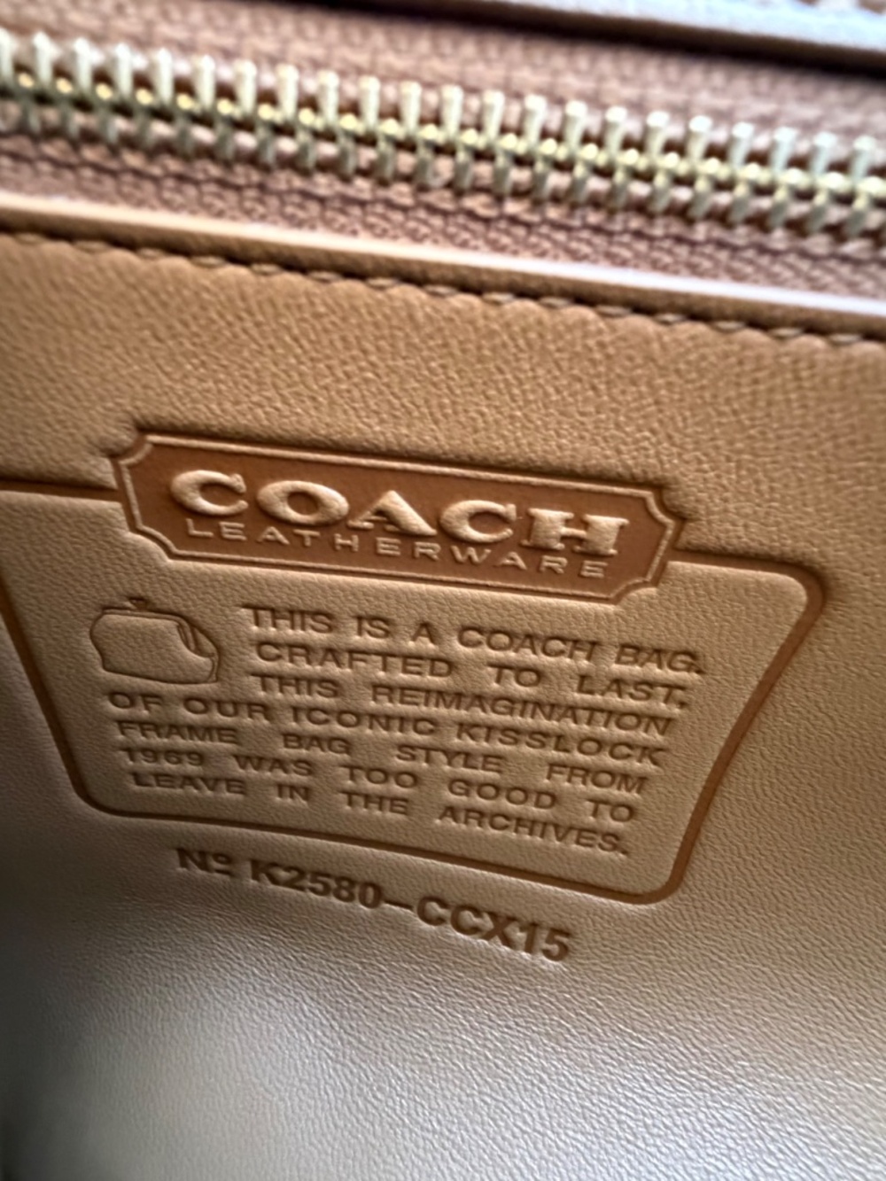 Coach Large Rainbow Kisslock 27 Bag in Signature Jacquard | CCX15 | New - Picture 14 of 17